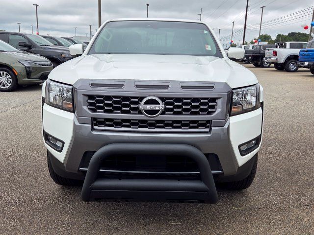 Used 2025 Nissan Frontier SV w/ SV Convenience Package RWD image 2