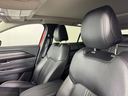 Used 2025 MAZDA CX-50 AWD 2.5 Hybrid w/ Premium Pkg image 10