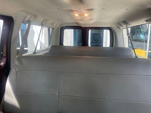 Used 2006 Ford E-150 and Econoline 150 Wagon image 69