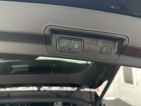 Used 2022 Ford Explorer Timberline image 38