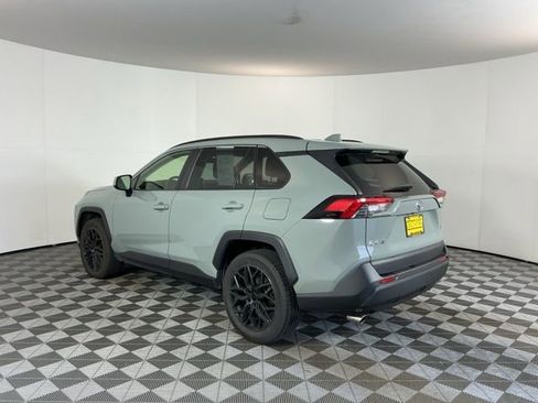 Used 2023 Toyota RAV4 XLE Premium AWD/4WD image 7