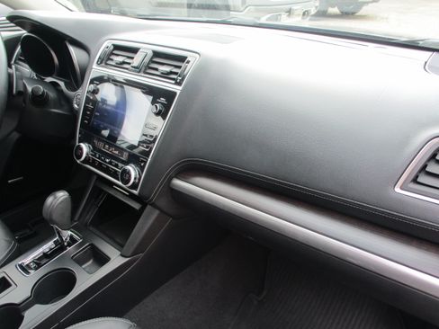 Used 2019 Subaru Legacy 2.5i Limited w/ Popular Package #2A AWD/4WD image 23