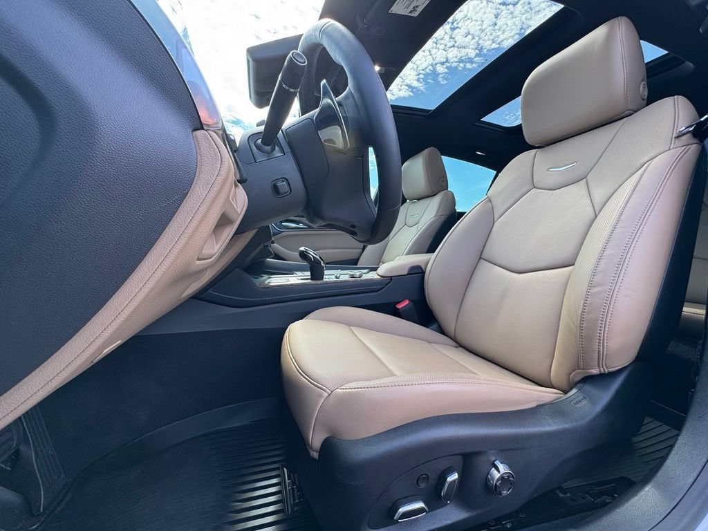 Used 2025 Cadillac CT5 Premium Luxury w/ Sun And Sound Package RWD image 16