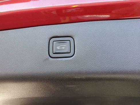 Used 2023 Chevrolet Blazer LT w/ Convenience Package image 38