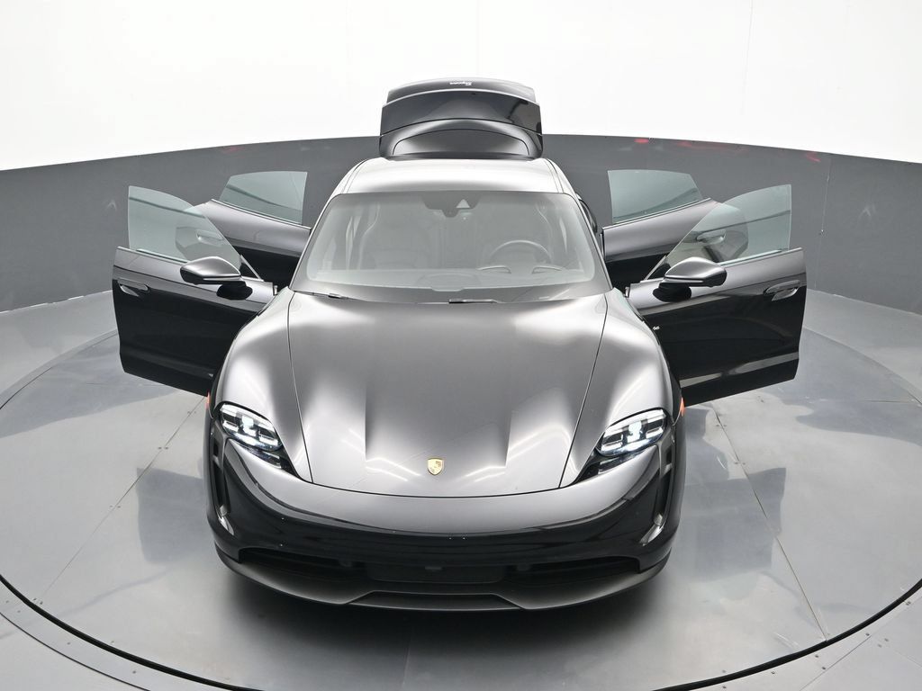 Certified 2023 Porsche Taycan w/ Premium Package RWD image 31