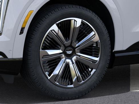 New 2025 Cadillac Escalade IQ Luxury 2 image 40