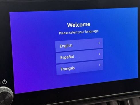 Used 2025 Toyota RAV4 XLE w/ Convenience Package image 18