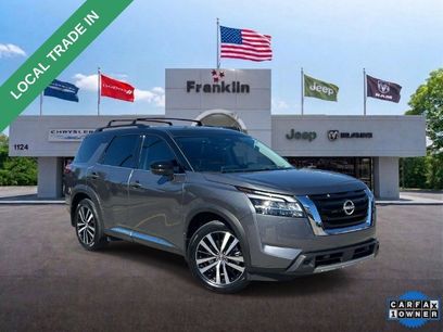 Used 2024 Nissan Pathfinder Platinum