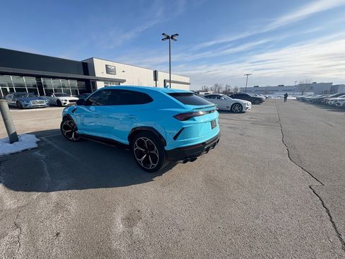 Used 2019 Lamborghini Urus image 9