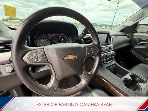 Used 2020 Chevrolet Suburban LT AWD/4WD image 11