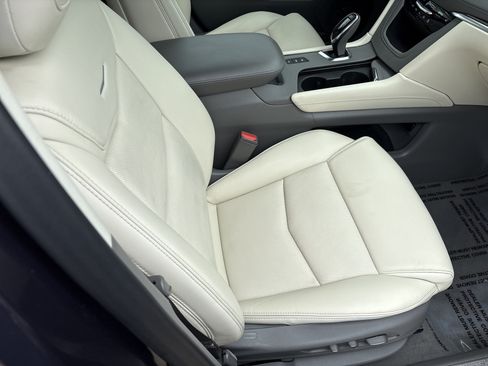 Used 2019 Cadillac XT5 Luxury AWD/4WD image 22