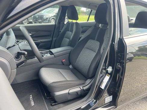 Used 2026 Nissan Sentra SV w/ Floor Mat Package FWD image 15