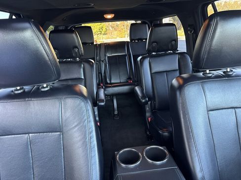 Used 2017 Ford Expedition Limited w/ Equipment Group 301A image 18