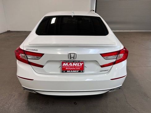 Used 2019 Honda Accord Sport image 4