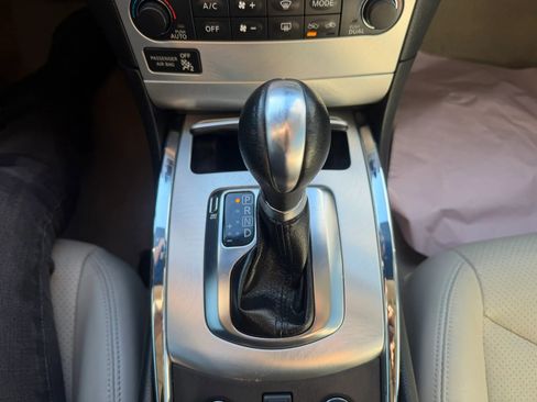 Used 2014 INFINITI Q60 AWD Coupe w/ Premium Package image 23