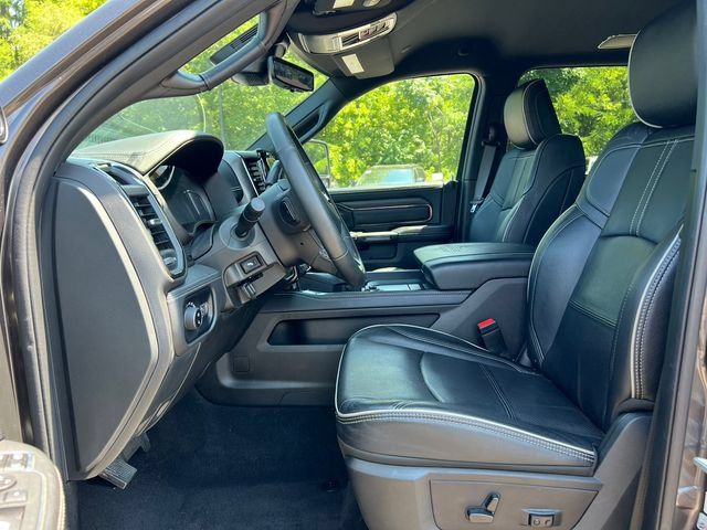 Used 2024 RAM 3500 Limited AWD/4WD image 4