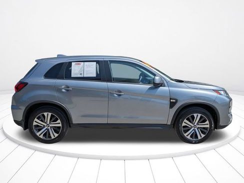 Used 2023 Mitsubishi Outlander Sport ES AWD/4WD image 3