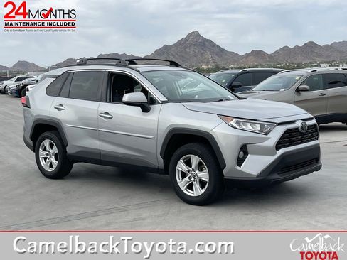 Used 2019 Toyota RAV4 XLE w/ Carpet Mat Package image 1