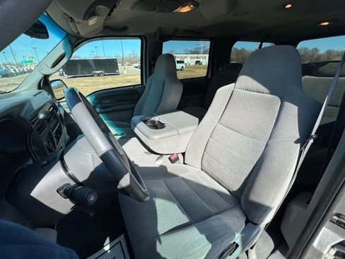 Used 2003 Ford Excursion XLT image 30