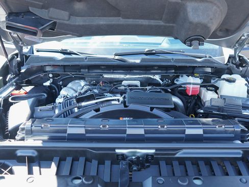 Used 2024 GMC Sierra 2500 AT4X AWD/4WD image 33