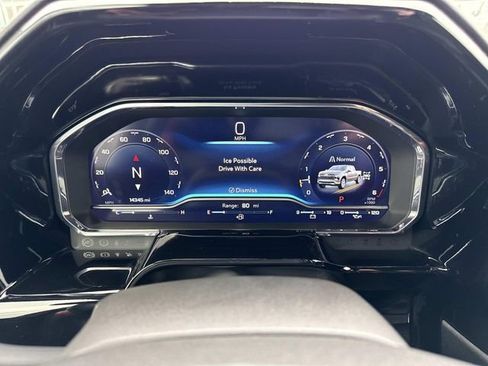 Used 2025 Chevrolet Silverado 1500 RST image 26