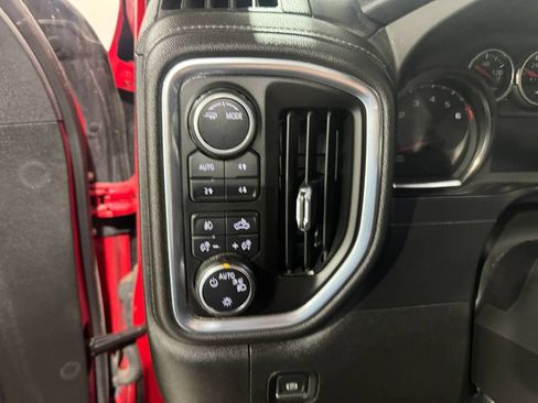 Used 2021 Chevrolet Silverado 1500 LT Trail Boss AWD/4WD image 35