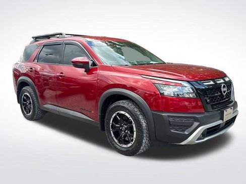 Used 2023 Nissan Pathfinder Rock Creek AWD/4WD image 9