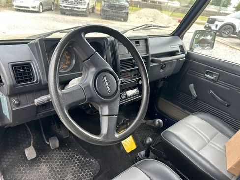 Used 1995 Suzuki Samurai JL AWD/4WD image 12