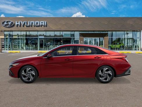 New 2026 Hyundai Elantra Limited FWD image 3