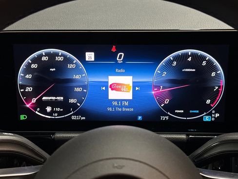 New 2025 Mercedes-Benz GLA 35 AMG 4MATIC image 16