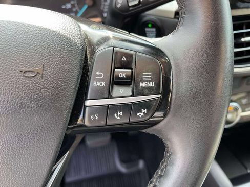 Certified 2022 Ford Escape SE w/ Cold Weather Package AWD/4WD image 32