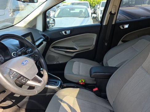 Used 2018 Ford EcoSport SE FWD image 6