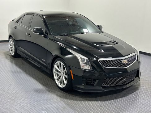 Used 2017 Cadillac ATS V image 4