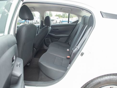 Used 2025 Nissan Sentra S FWD image 17