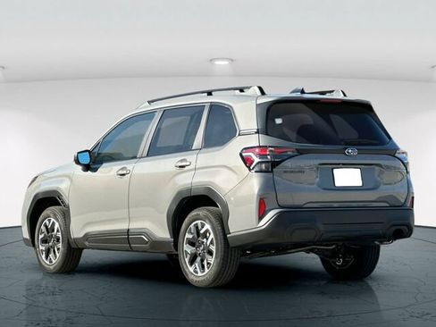 Used 2026 Subaru Forester Premium AWD/4WD image 4