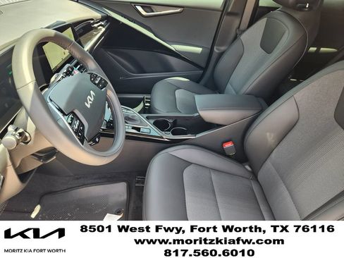 New 2026 Kia Niro EX w/ EX Premium Package FWD image 9