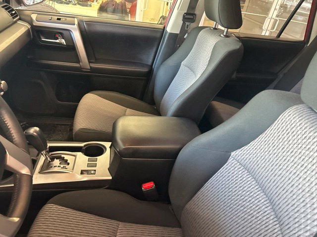 Used 2019 Toyota 4Runner SR5 RWD image 22