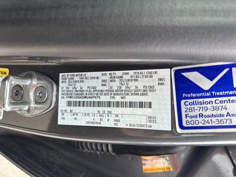 Used 2021 Ford Escape SE w/ SE Sport Appearance Package FWD image 26
