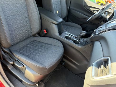 Certified 2024 Chevrolet Equinox LT w/ LPO, Cargo Package FWD image 11