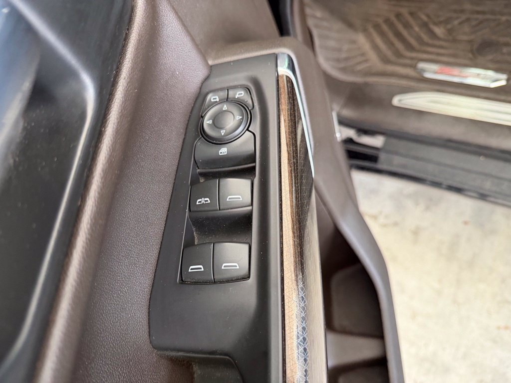 Used 2021 Chevrolet Silverado 1500 LT Trail Boss w/ Convenience Package II AWD/4WD image 39
