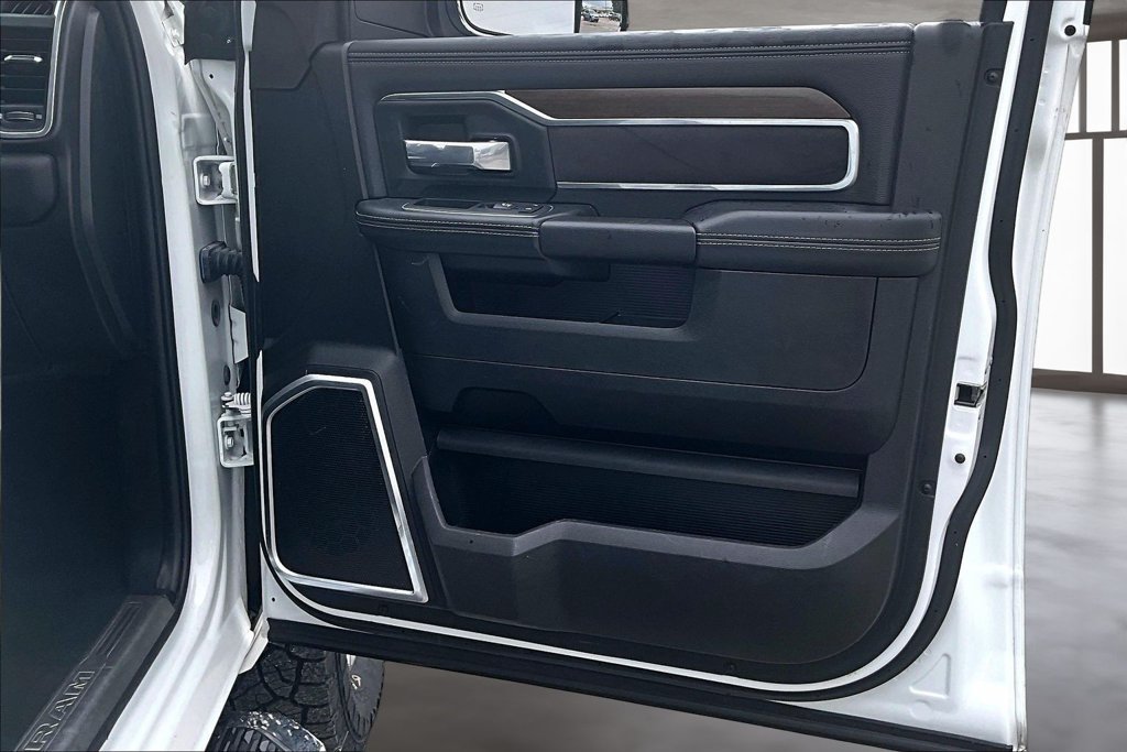 Used 2022 RAM 2500 Laramie AWD/4WD image 27