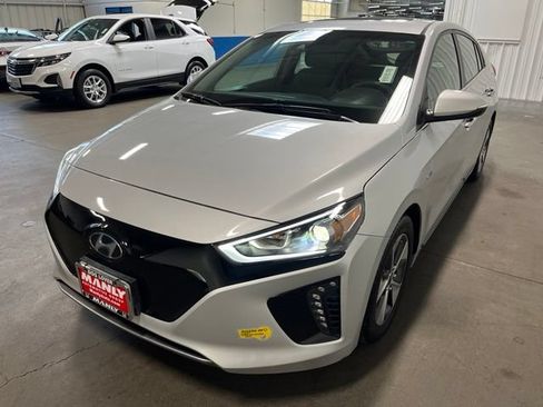 Used 2018 Hyundai Ioniq Limited FWD image 7