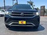 Used 2022 Volkswagen Taos SEL w/ Panoramic Sunroof Package image 4