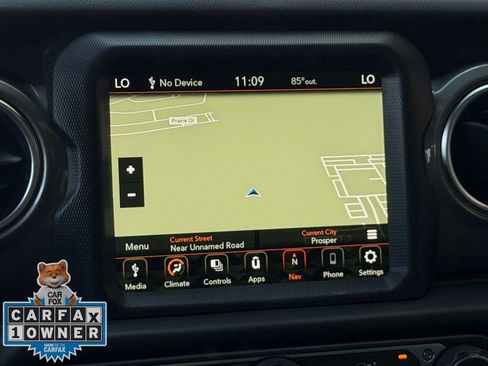 Used 2023 Jeep Gladiator Overland w/ Trailer Tow Package AWD/4WD image 16