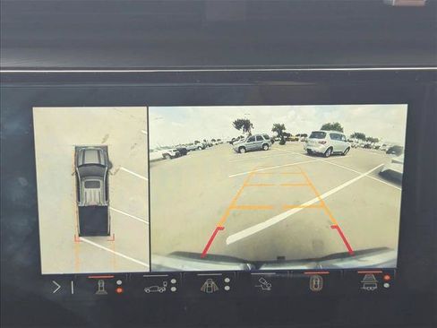 Used 2024 GMC Sierra 1500 Denali Ultimate AWD/4WD image 10