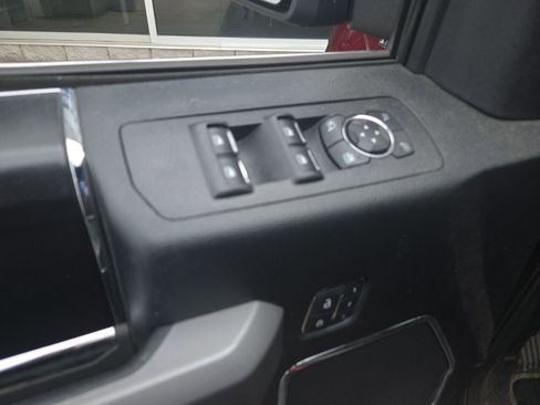 Used 2019 Ford F150 Platinum w/ Trailer Tow Package AWD/4WD image 7