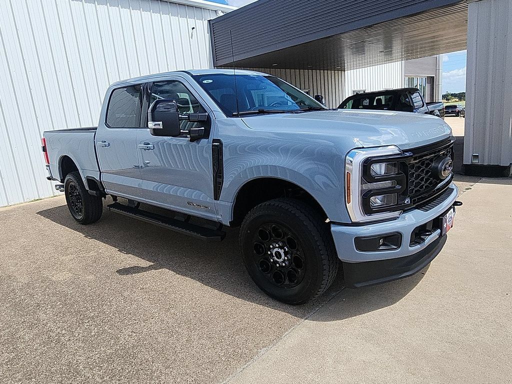 New 2026 Ford F350 Lariat w/ Black Appearance Package AWD/4WD image 2