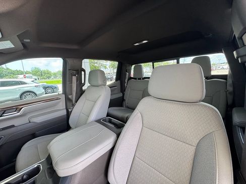 Used 2025 Chevrolet Silverado 1500 RST AWD/4WD image 14