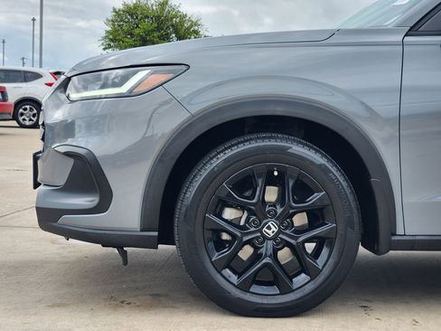 Used 2023 Honda HR-V Sport image 8
