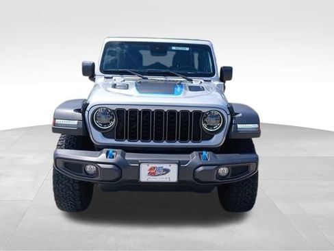 Used 2024 Jeep Wrangler Unlimited Rubicon 4xe AWD/4WD image 8